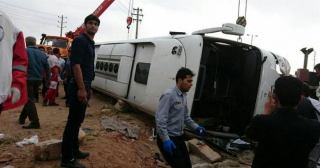 واژگونی اتوبوس مسافربری در استان فارس