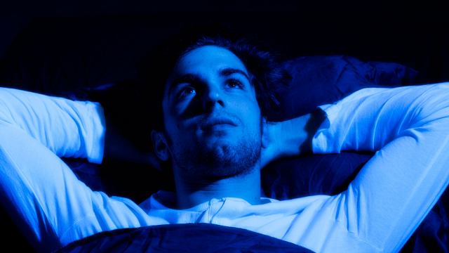 این 7 دلیل باعث بیخوابی میشوند