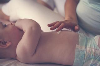 برای پوست خشک نوزاد چه کارهایی می توان انجام داد؟ - مقالات سلامتی