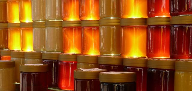 معرفی 13 رنگ‌ عسل طبیعی و خواص درمانی آنها