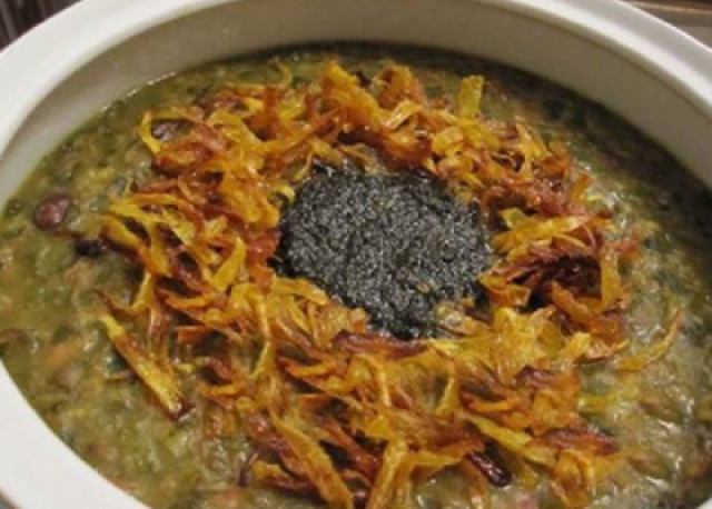 طرز تهیه آش سبزی شیرازی