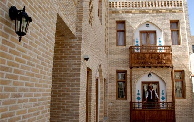 معرفی هتل آپارتمان پارتیکان اصفهان