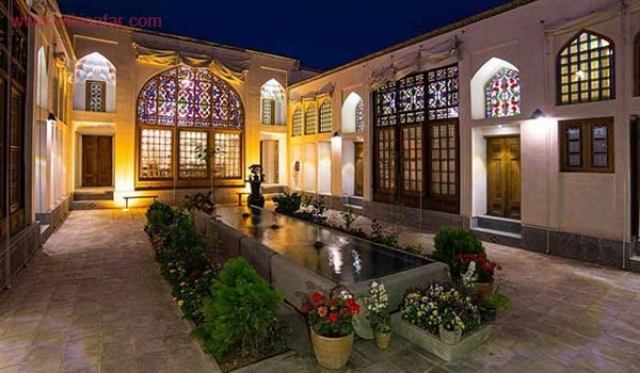 معرفی هتل خانه کیانپور اصفهان