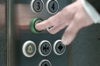 عوامل موثر در قیمت آسانسور