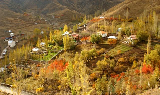 طبیعت بکر و شگفت انگیز روستای امامه در فشم