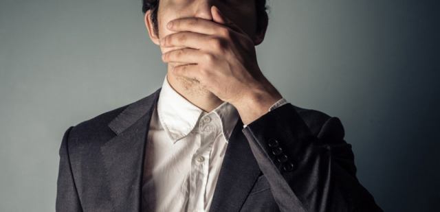 اشتباهات رایج که شما را بدون اعتمادبهنفس نشان میدهند