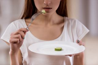 چند روش برای آشتی با غذاها و جلوگیری از اختلال غذا خوردن