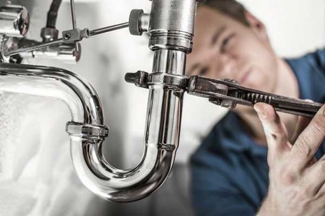 اهمیت چک کردن لولههای ساختمان