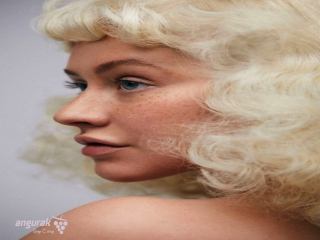 Christina Aguilera بعد از 20 سال آرایشش را پاک کرد