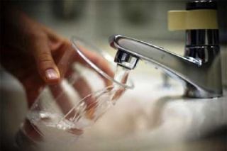 عدم رعایت الگوی مصرف آب توسط یک پنجم تهرانی‌ها