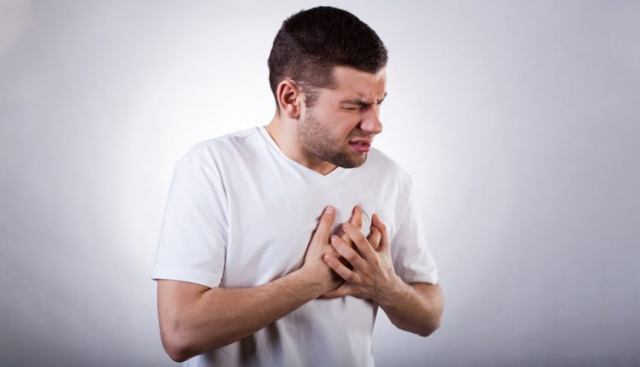 علت حمله‌ی قلبی در جوانان چیست؟