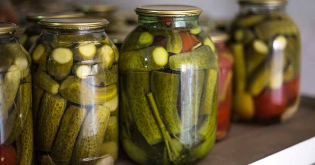 نظریه شیشه خیارشور چطور به مدیریت زمان کمک میکند؟