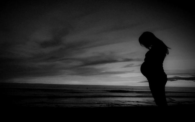 عده وفات شوهر برای زن باردار یا حامله چقدر است