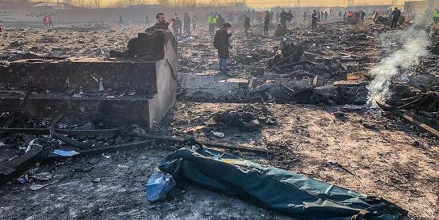 سقوط هواپیمای اوکراینی در فرودگاه امام خمینی
