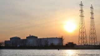 فرانسه نخستین راکتور هسته‌ای در نیروگاه فسنهایم را خاموش کرد