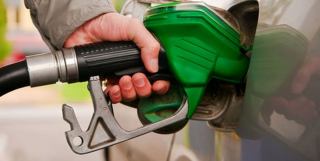 کرونا مصرف بنزین را 10 درصد کاهش داد