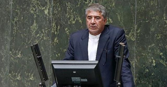 نماینده مجلس: نجات اقتصاد با افزایش دستمزد ممکن نمیشود