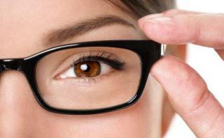 9 خوراکی مفید برای تقویت چشم