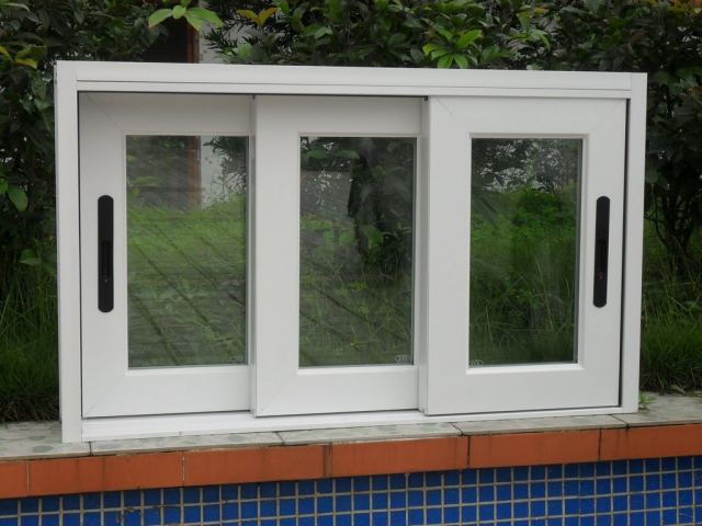 پنجره ریلی کشویی Sliding window
