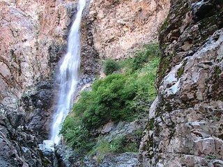 آبشار کبوترخان شمیرانات