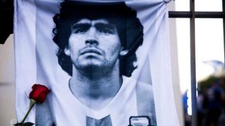 چرا دیگو مارادونا را بدون قلب دفن کردند؟