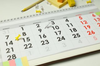 استفاده از تقویم برای برنامه‌ریزی مالی و کنترل هزینه‌ها در طول سال