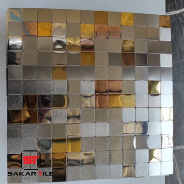 کاشی بین کابینتی