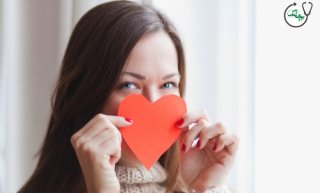 چطور بفهمیم یک دختر پنهانی به ما علاقه دارد ؟