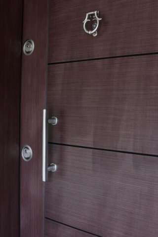 چگونه از آسیب رسیدن به درب ضد سرقت جلوگیری کنیم؟