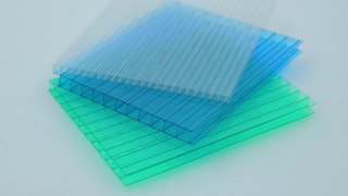 مرکز فروش ورق پلی‌کربنات در تهران؛ کجا بخریم که خیالمــان راحت باشد؟