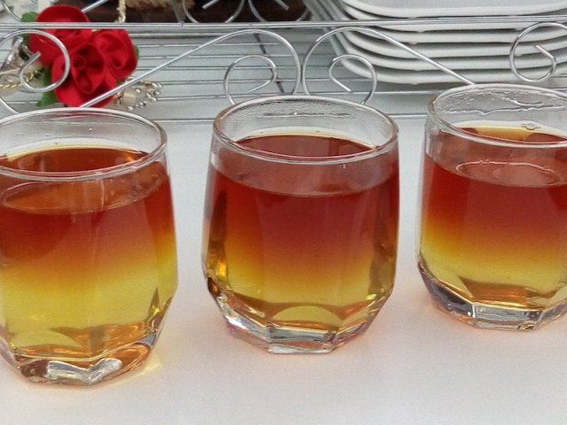 آموزش تهیه چای دو رنگ