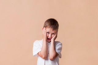 طریقه رفتار با کودک لجباز 