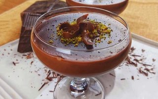 طرز تهیه پودینگ ساده با نشاسته ( کامل و جامع )
