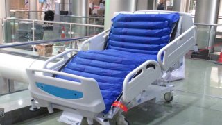 خرید و انتخاب بهترین تخت بیمارستانی برای مراقبت کامل بیماران