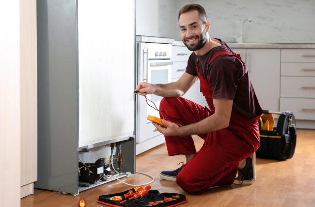 علت یخ زدن بدنه یخچال